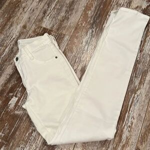 James Jeans Hunter Frost White Jeans size 27
